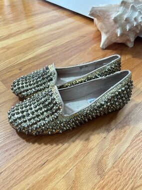 🚨3X$30🚨 Steve Madden Gold Metallic Studded Slip-On Loafers
